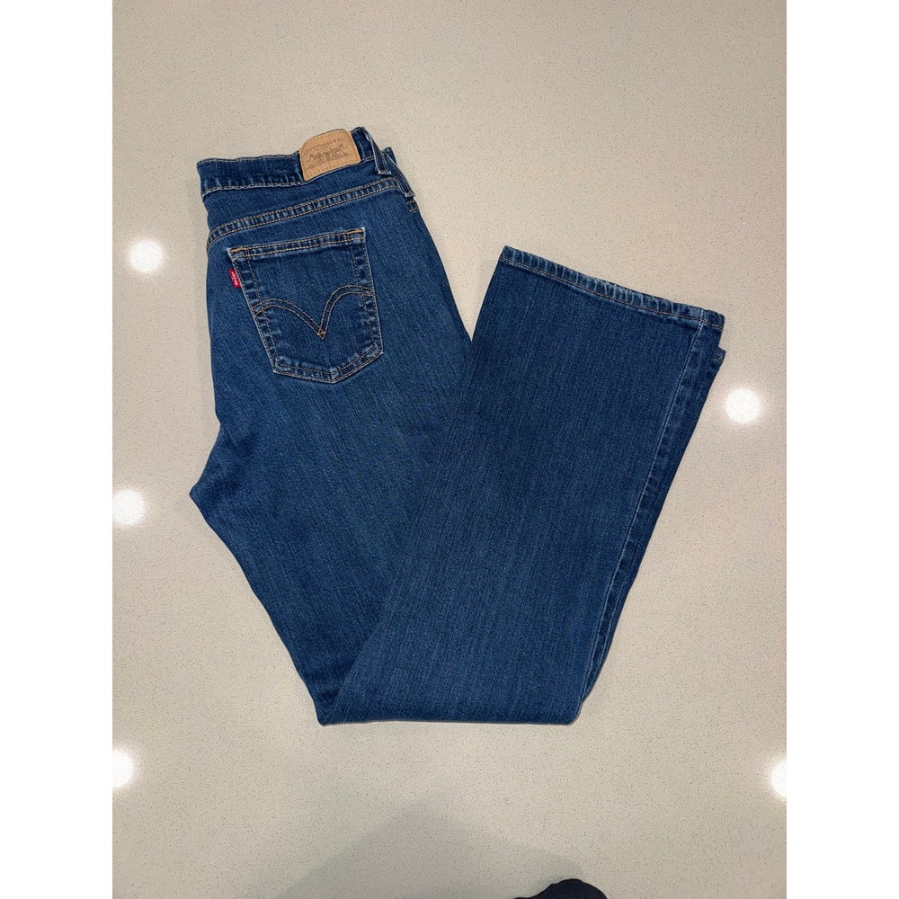 Vintage Y2K Levi's 515 Bootcut Jeans Medium Wash Size 10